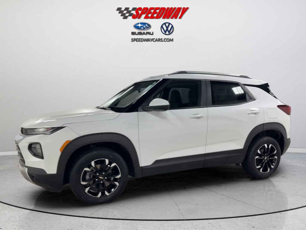 Used 2023 Chevrolet TrailBlazer LT w/ Convenience Package AWD/4WD image 11