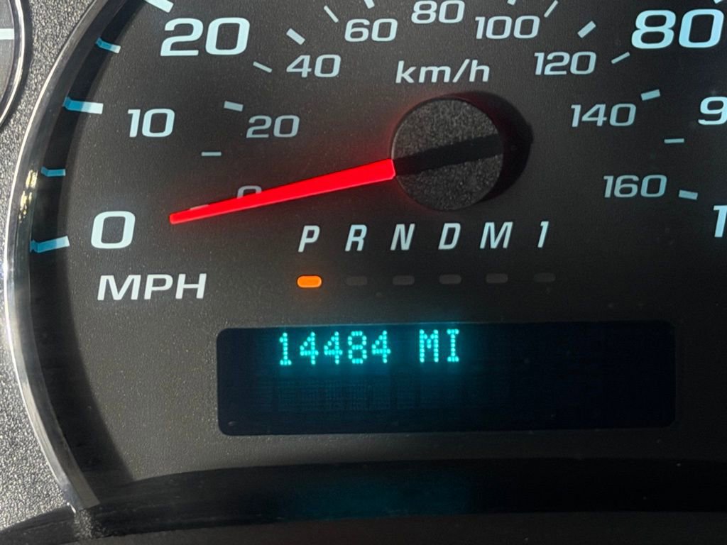 Used 2024 GMC Savana 2500 Work Van w/ Driver Convenience Package image 15