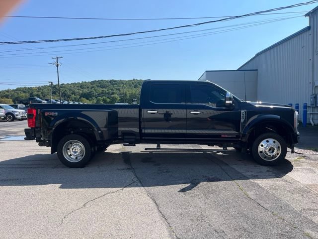 Used 2024 Ford F450 Platinum w/ FX4 Off-Road Package AWD/4WD image 4