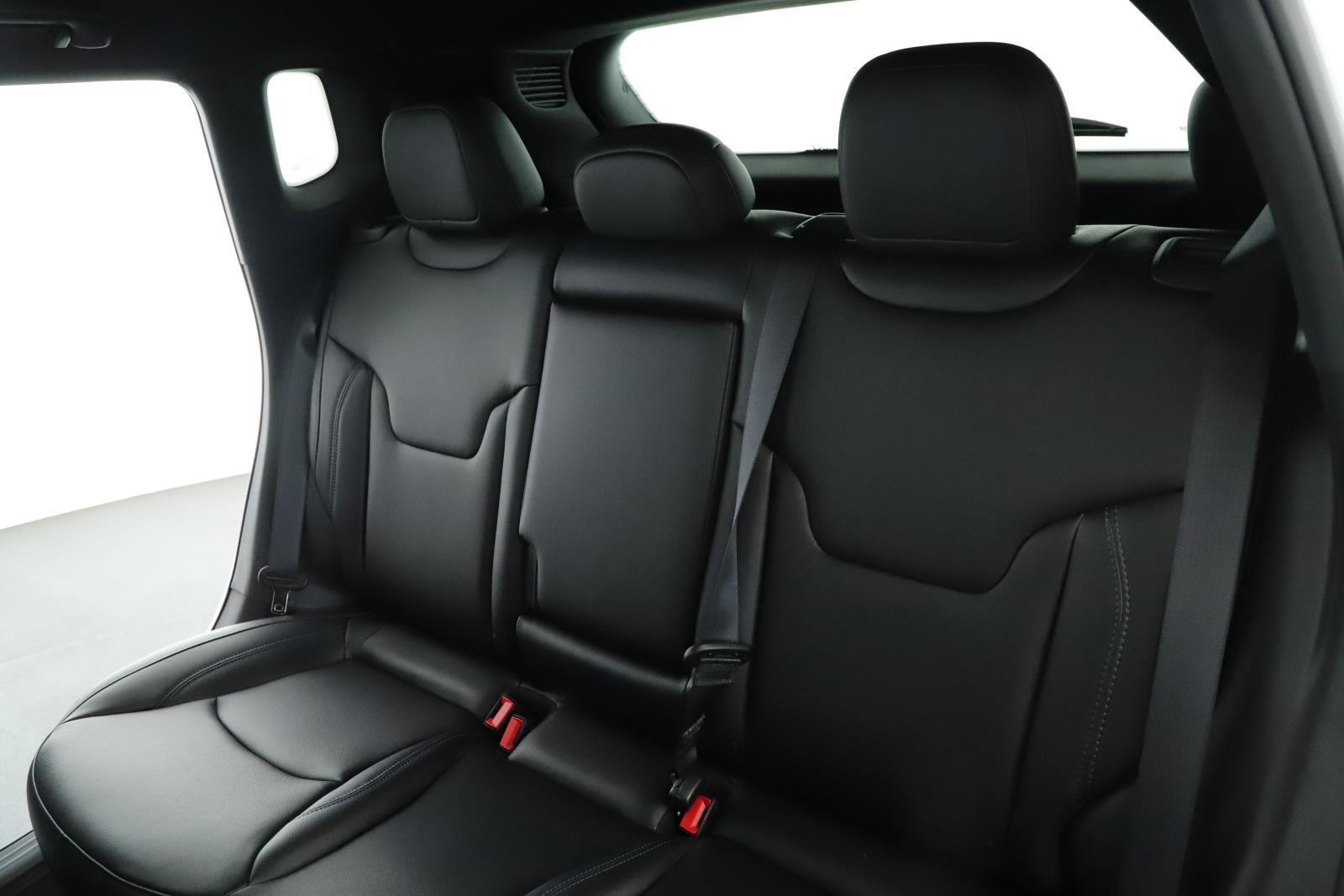 New 2026 Jeep Compass Limited image 5