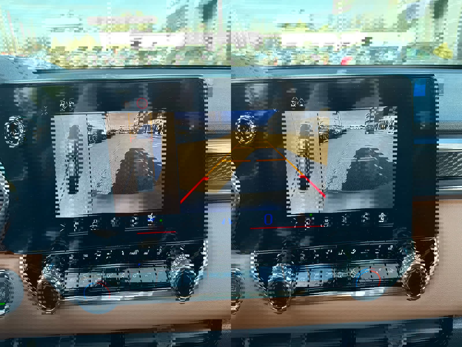 New 2026 GMC Canyon AT4 w/ Technology Plus Package image 19