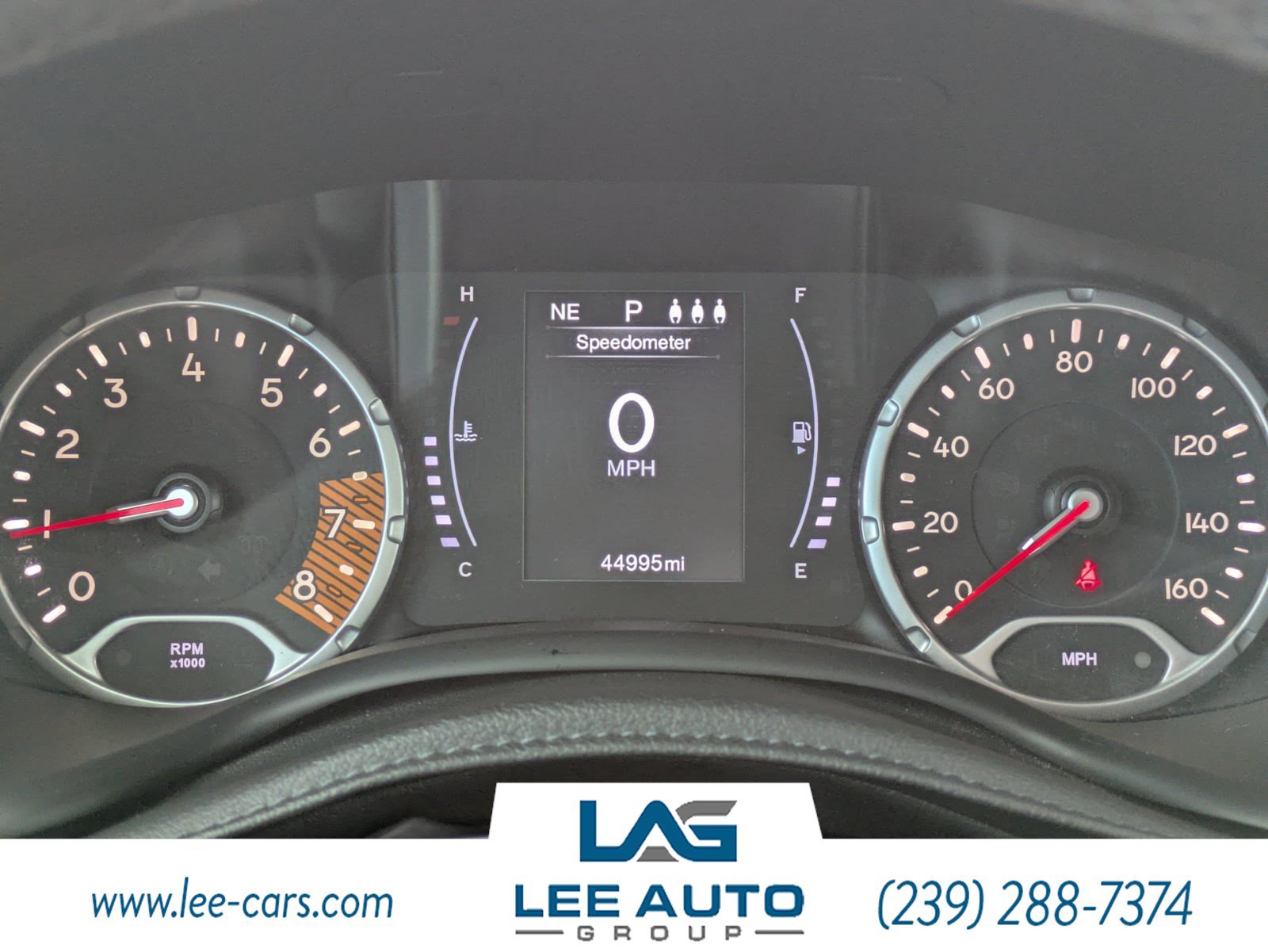 Used 2019 Jeep Renegade Latitude FWD image 23