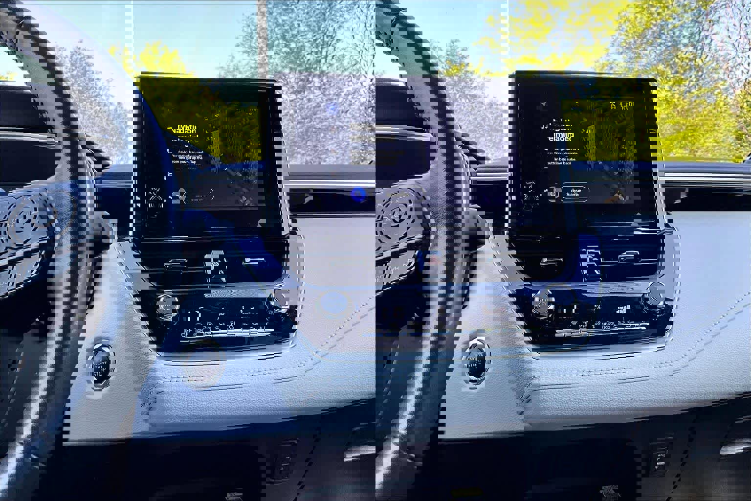 Used 2024 Toyota Corolla SE w/ SE Package FWD image 35