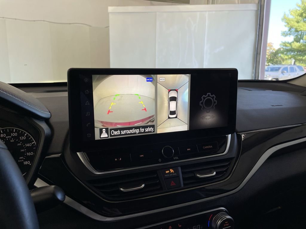 Certified 2024 Nissan Altima 2.0 SR image 27