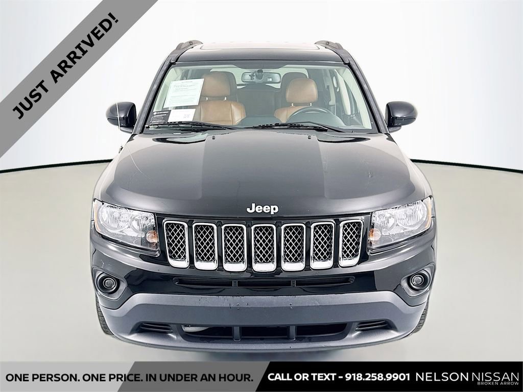 Used 2016 Jeep Compass High Altitude image 2