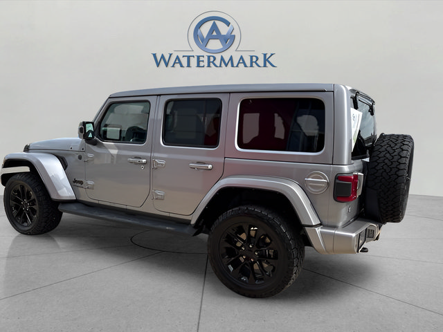 Used 2021 Jeep Wrangler Unlimited Sahara AWD/4WD image 3