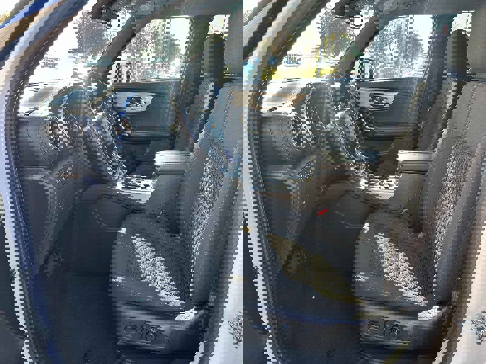 Certified 2022 Chevrolet Blazer LT image 16