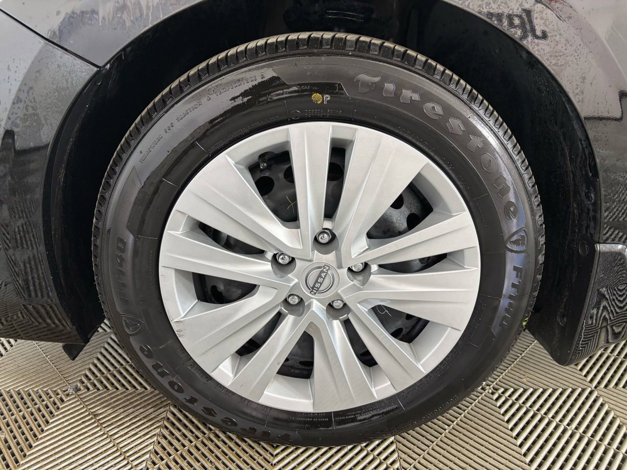 Used 2024 Nissan Sentra S image 34