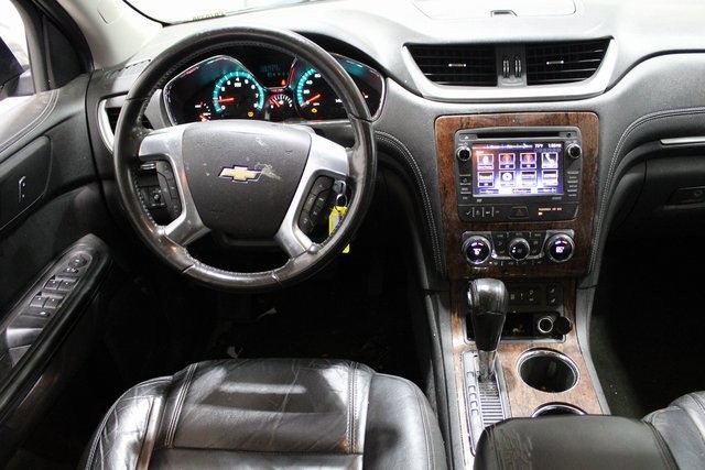 Used 2014 Chevrolet Traverse LT image 14