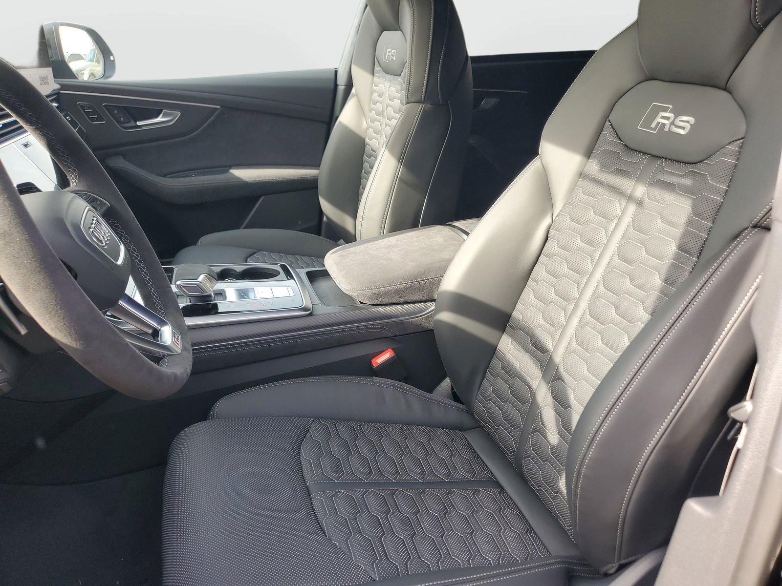 New 2026 Audi RS Q8 performance image 18