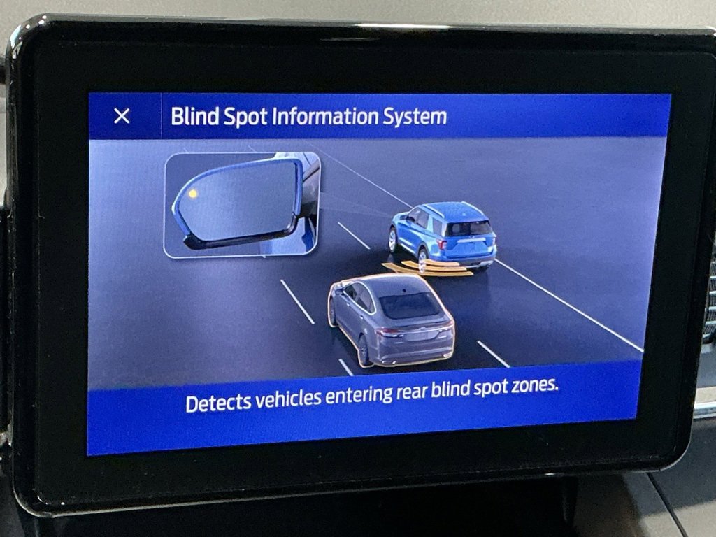 Used 2023 Ford Explorer XLT w/ Equipment Group 202A image 44