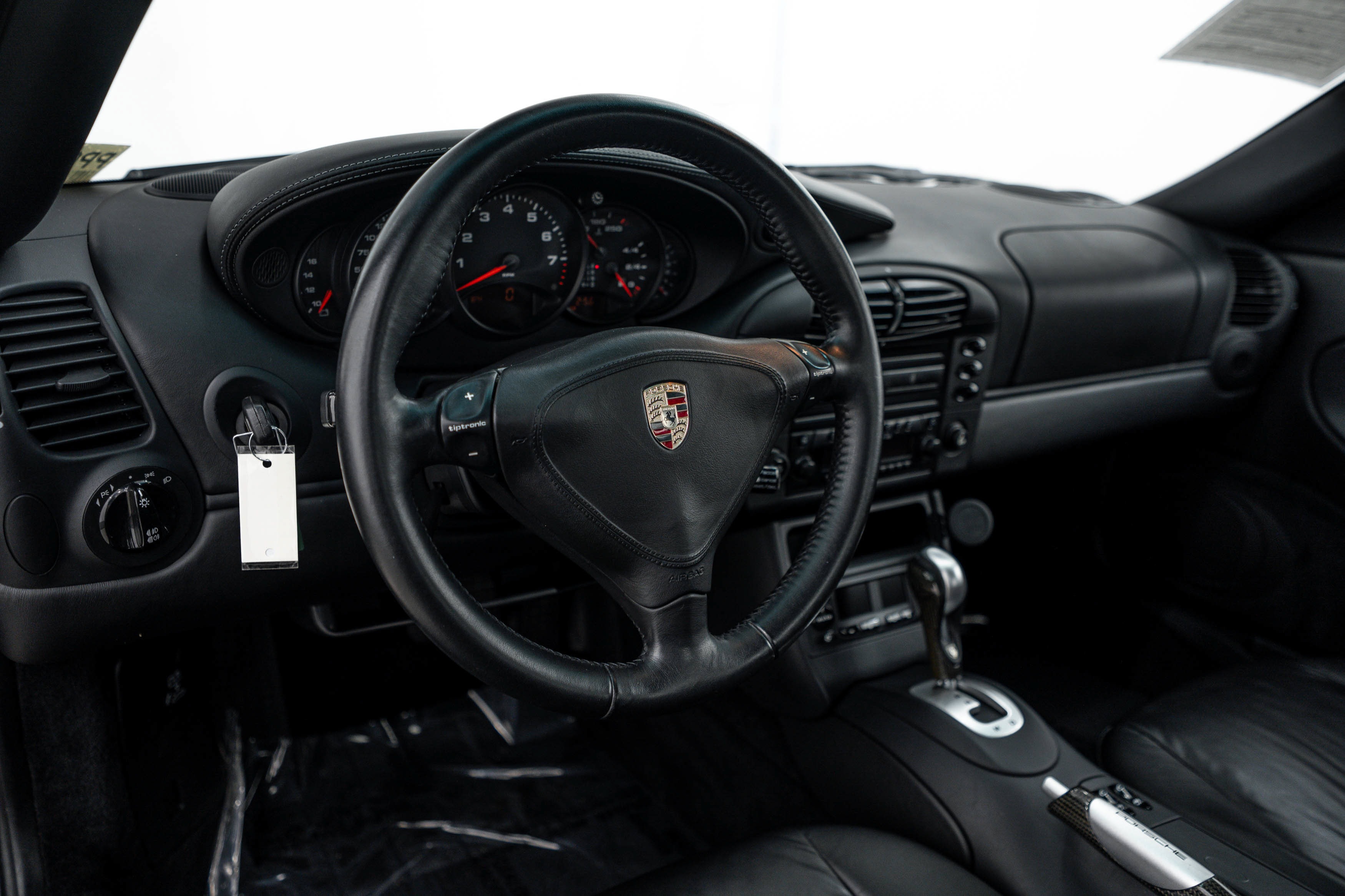 Used 2001 Porsche 911 Carrera 4 AWD/4WD image 19