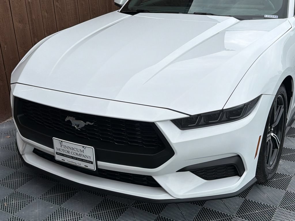 Used 2025 Ford Mustang Premium RWD image 20