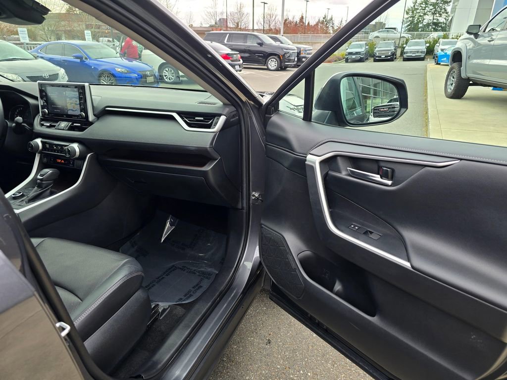 Used 2020 Toyota RAV4 Limited w/ Limited Grade Weather Package image 10