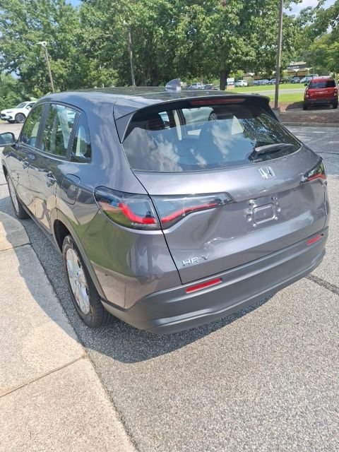 Used 2023 Honda HR-V LX image 7