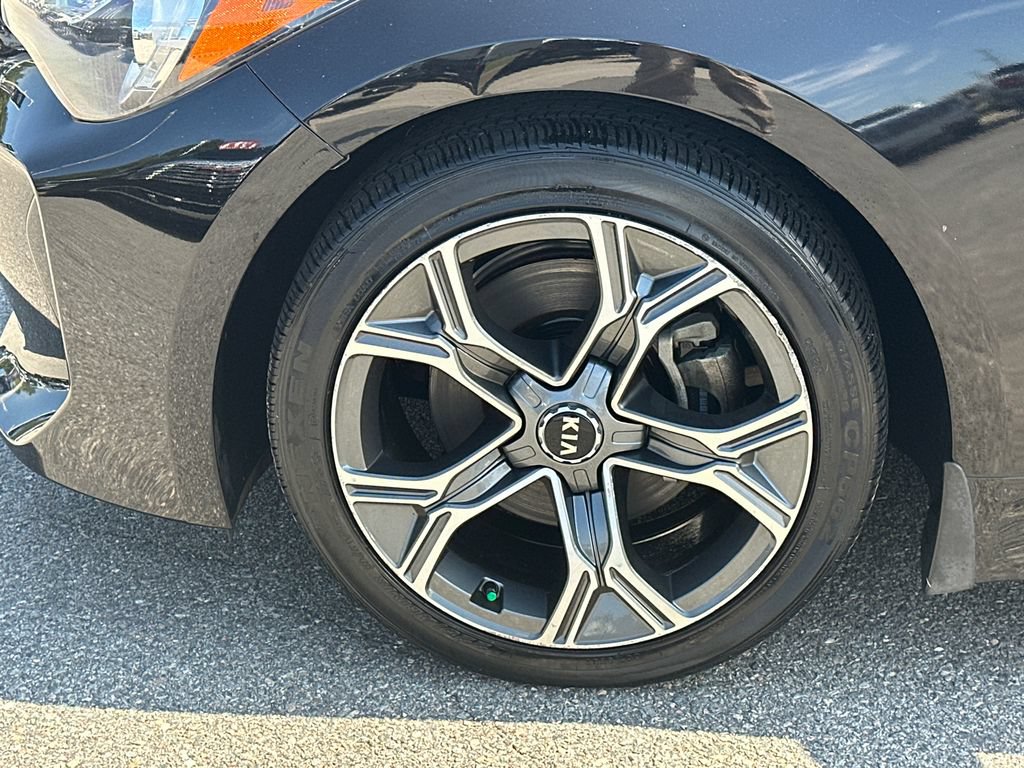 Certified 2021 Kia Stinger GT-Line w/ Sun & Sound Package RWD image 11
