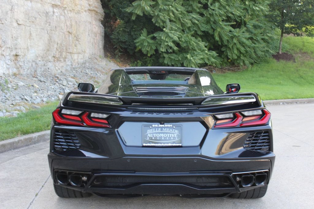 Used 2024 Chevrolet Corvette Stingray Premium Conv w/ Z51 Performance Package RWD image 9