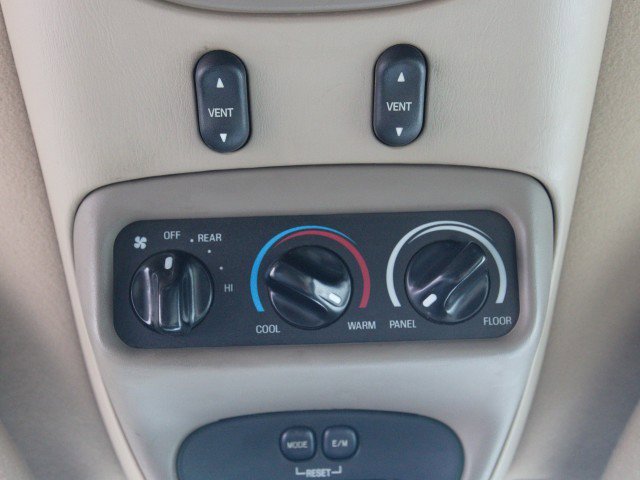 Used 2002 Ford Excursion Limited image 24