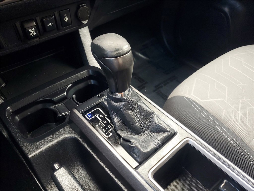 Used 2021 Toyota Tacoma TRD Off-Road image 27