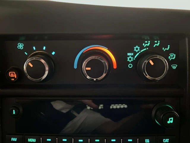 Used 2023 Chevrolet Express 2500 w/ Driver Convenience Package image 37
