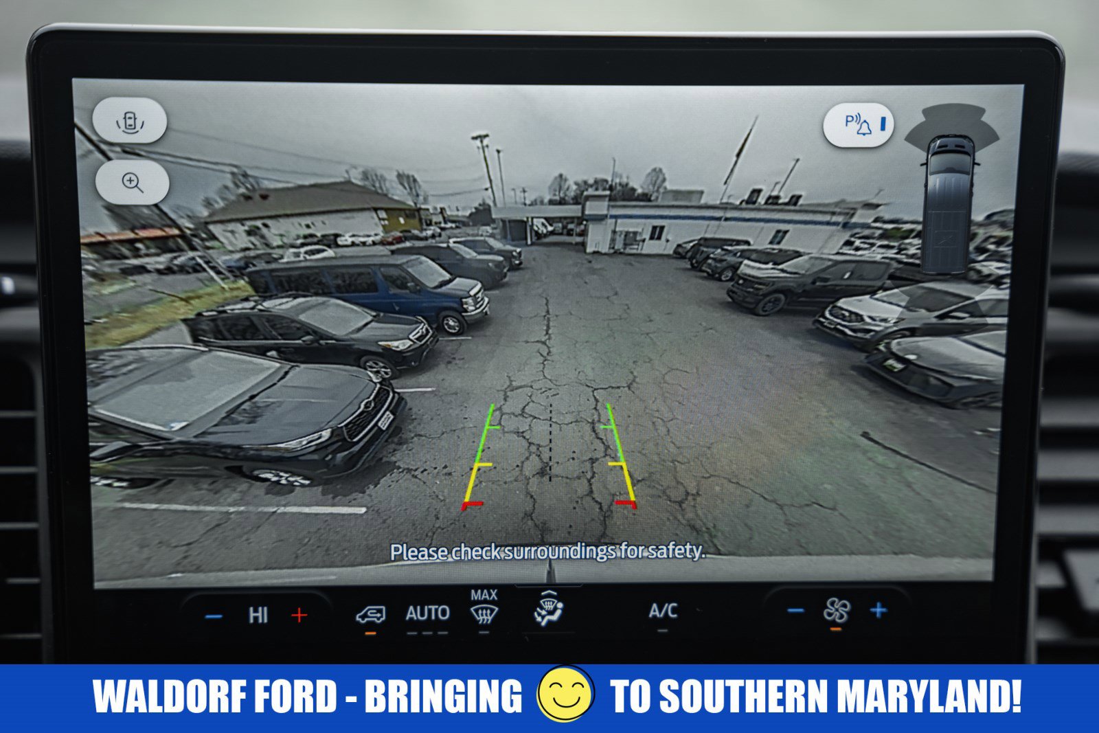 Used 2026 Ford Transit 350 148 High Roof Extended w/ Load Area Protection Package image 40