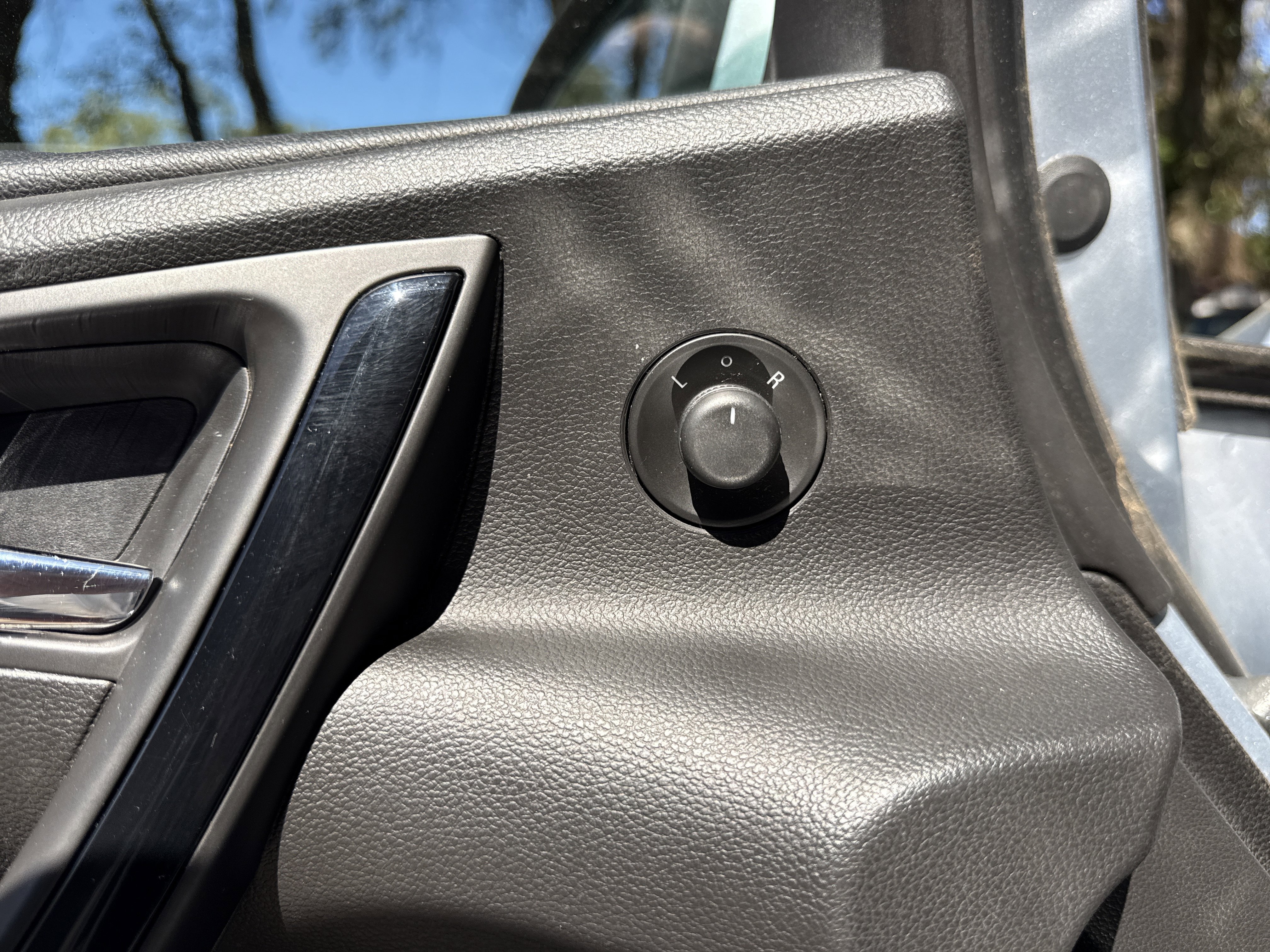 Used 2016 Buick Cascada Premium image 29