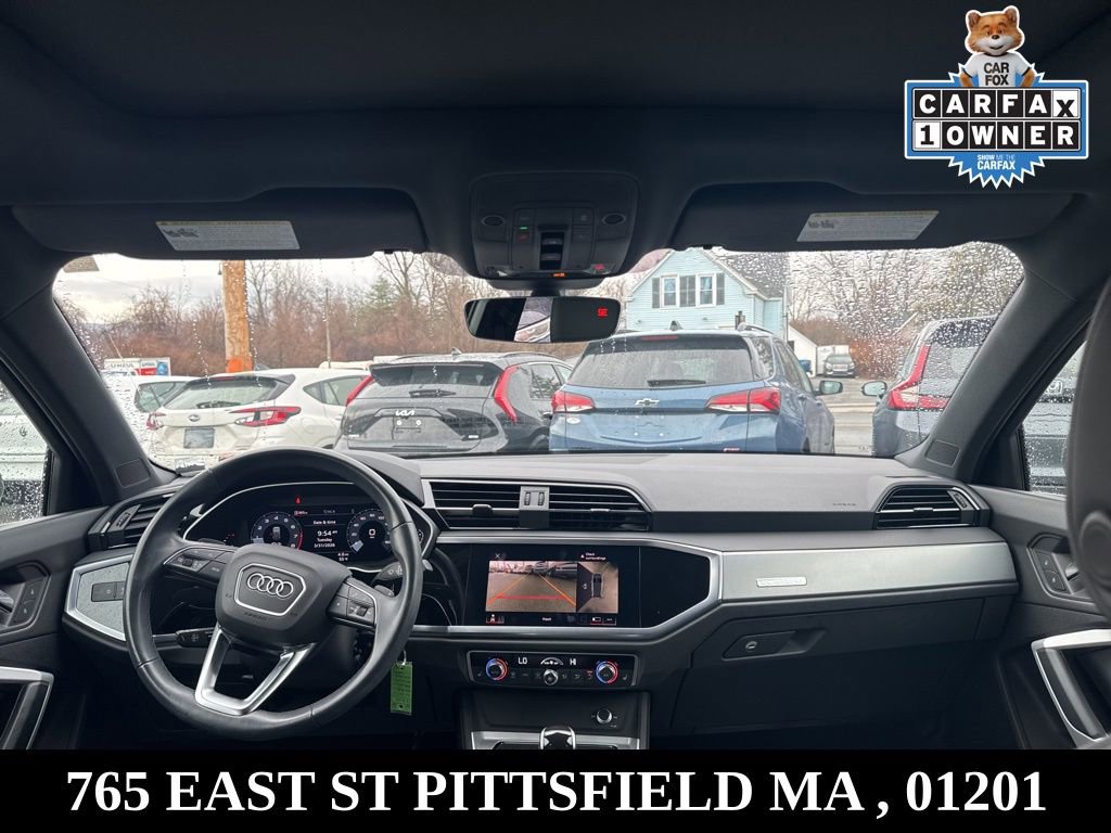 Used 2022 Audi Q3 2.0T Premium Plus w/ Premium Plus Package image 18