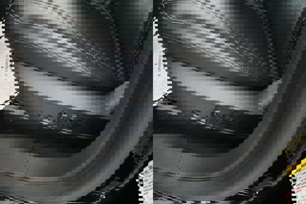 Used 2021 Ford Mustang Mach-E Premium image 8