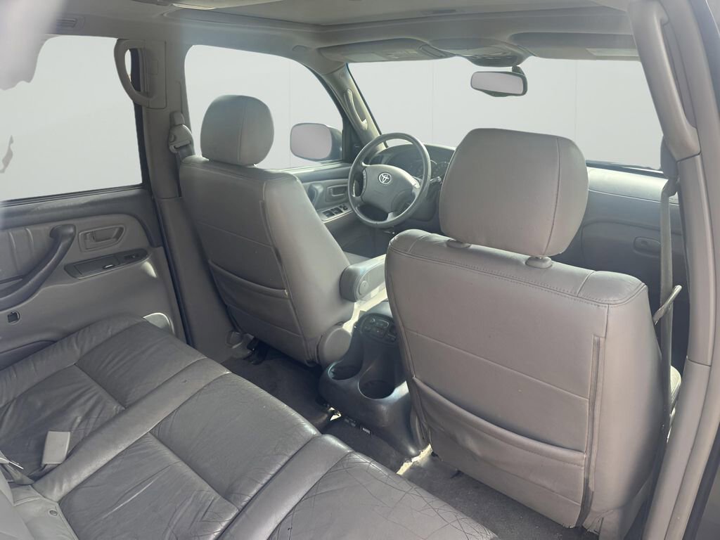 Used 2005 Toyota Sequoia Limited image 11