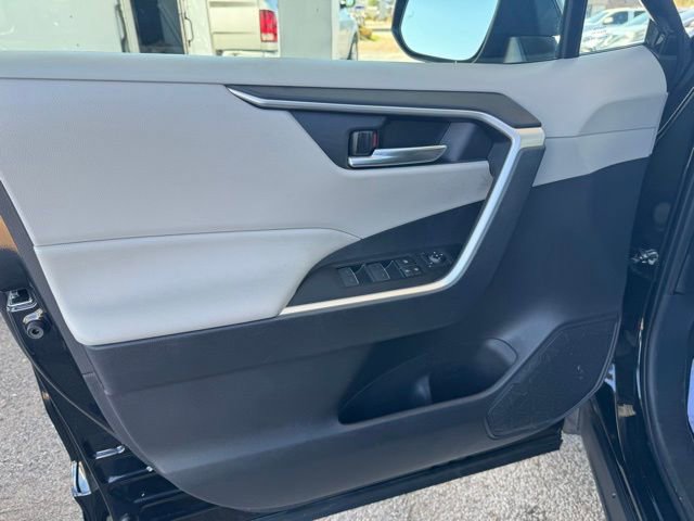 Used 2024 Toyota RAV4 XLE image 15