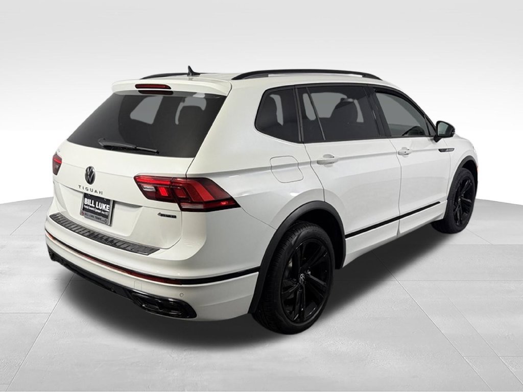 Used 2023 Volkswagen Tiguan SE R-Line AWD/4WD image 7