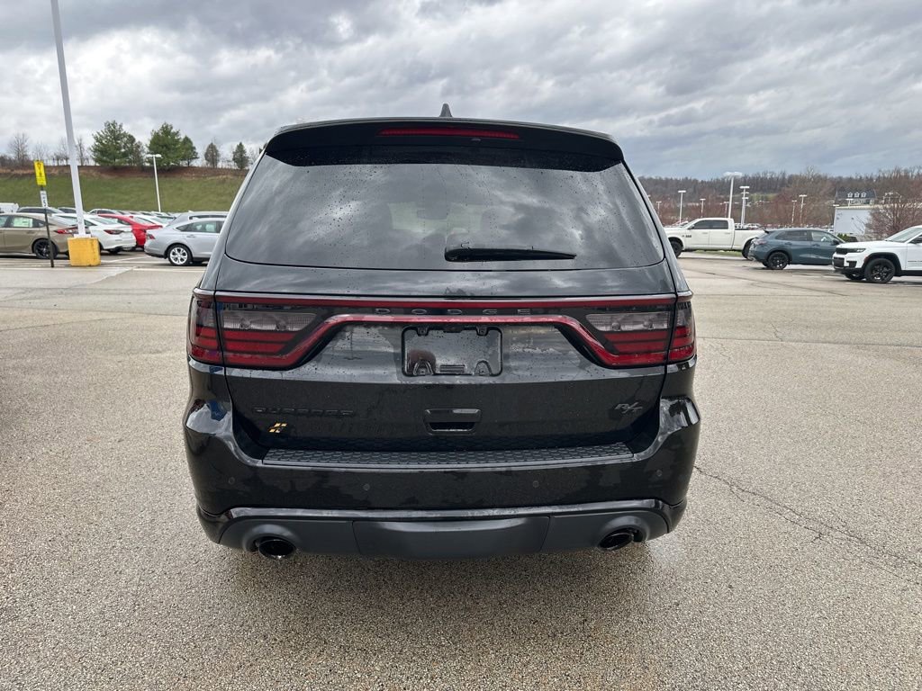 Used 2023 Dodge Durango R/T w/ Hemi Orange Plus Package image 4
