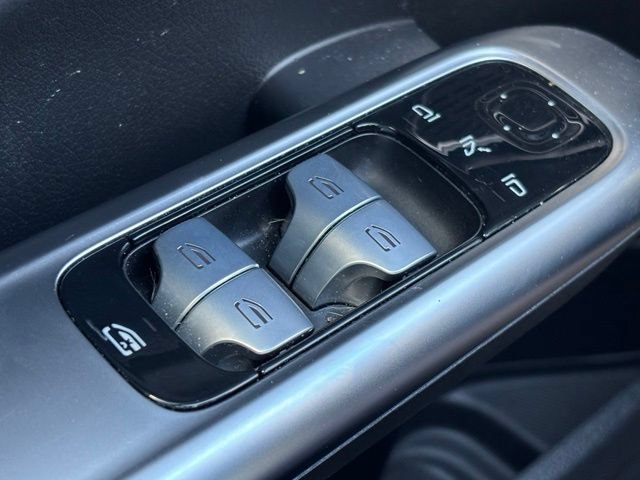 Used 2023 Mercedes-Benz C 300 4MATIC Sedan image 32