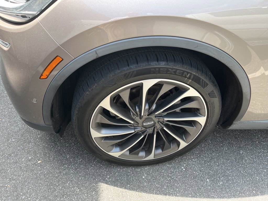 Used 2021 Lincoln Aviator Reserve w/ Equipment Group 201A image 6