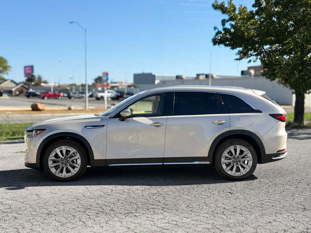 Used 2025 MAZDA CX-90 3.3 Turbo w/ Premium Plus Pkg AWD/4WD image 14