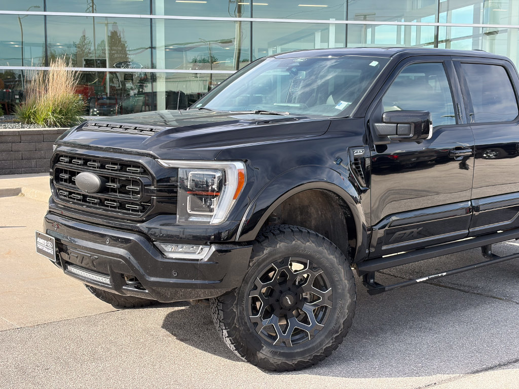 Used 2022 Ford F150 Lariat w/ Equipment Group 502A High AWD/4WD image 2