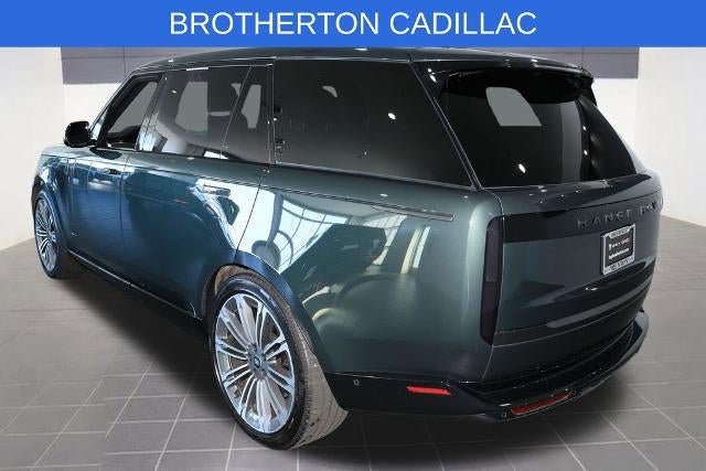 Used 2025 Land Rover Range Rover Long Wheelbase SE AWD/4WD image 3