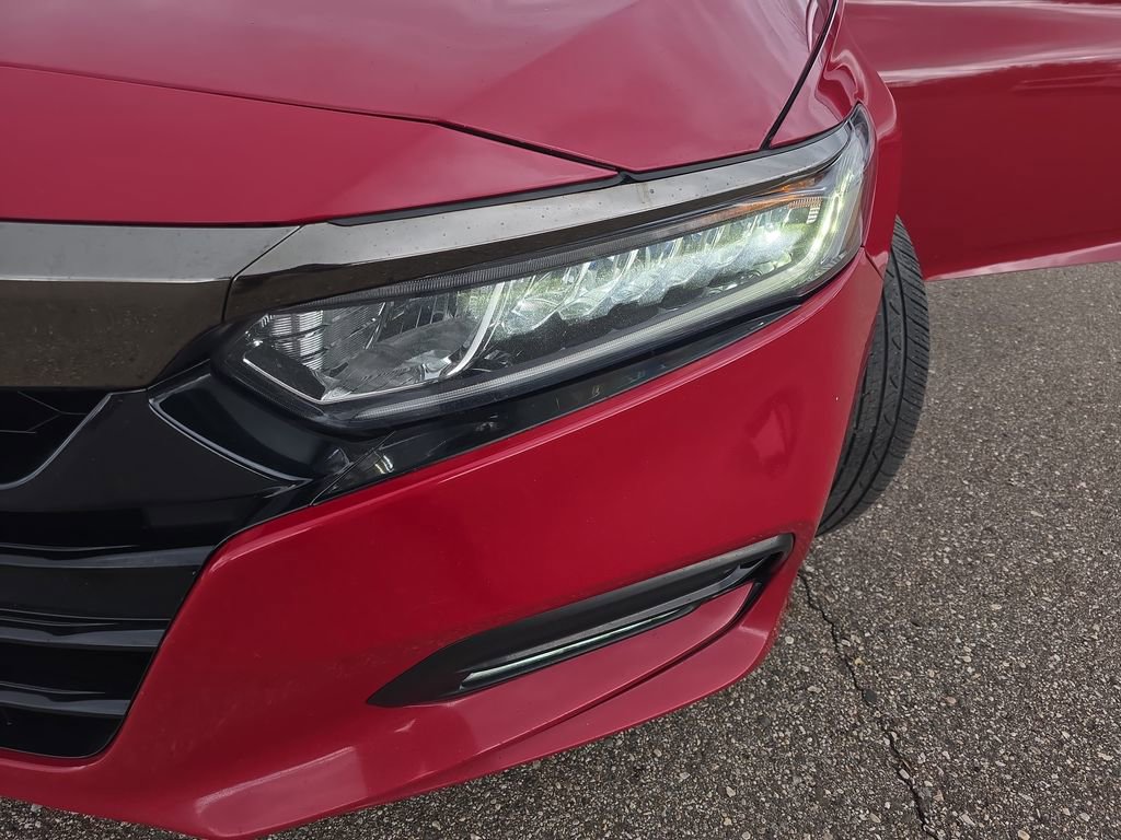Used 2018 Honda Accord Sport image 31