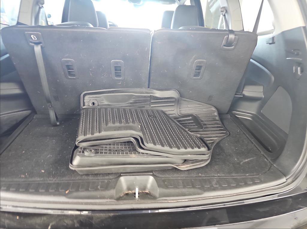 Used 2021 Honda Pilot Touring image 5