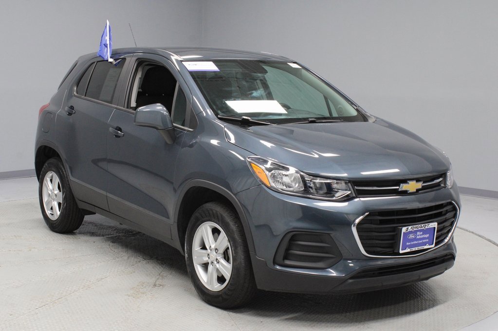 Used 2022 Chevrolet Trax LS w/ Tint and Cruise Package