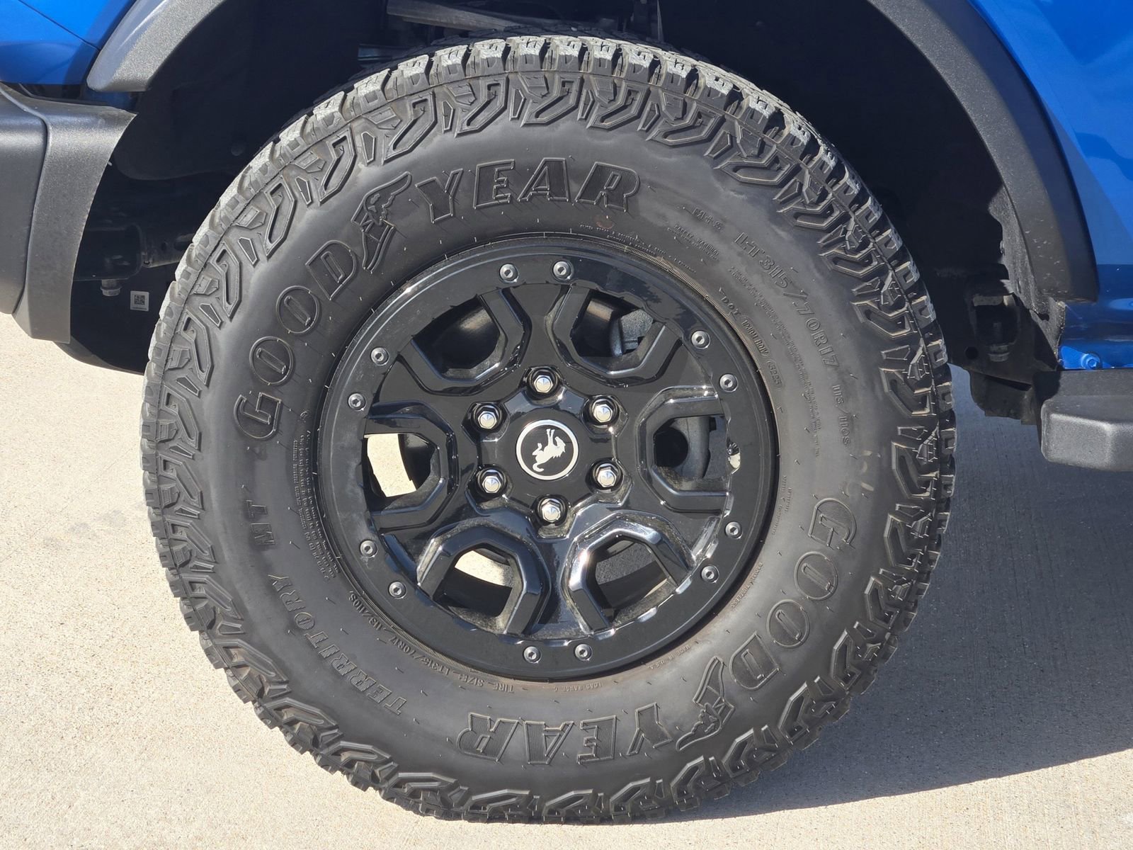 Used 2023 Ford Bronco Wildtrak image 14