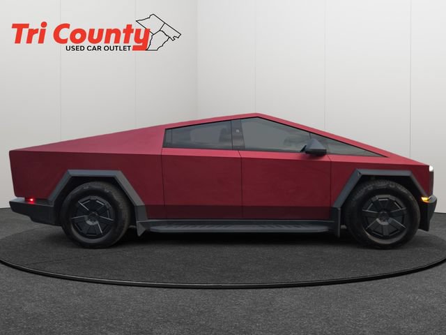 Used 2024 Tesla Cybertruck AWD Crew Cab image 8