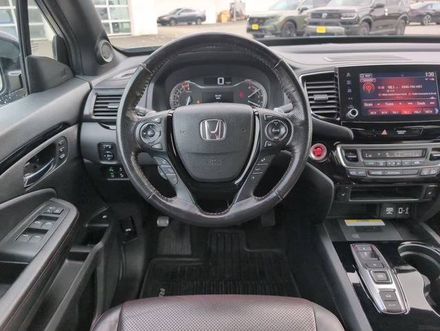 Used 2023 Honda Ridgeline Black Edition image 19