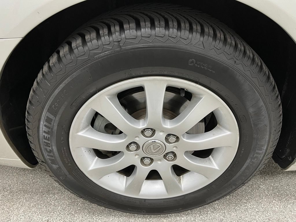 Used 2003 Lexus ES 330 FWD image 15