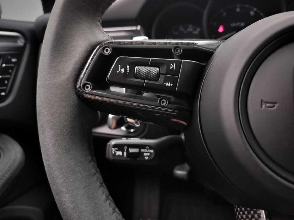 Certified 2023 Porsche Macan GTS AWD/4WD image 11