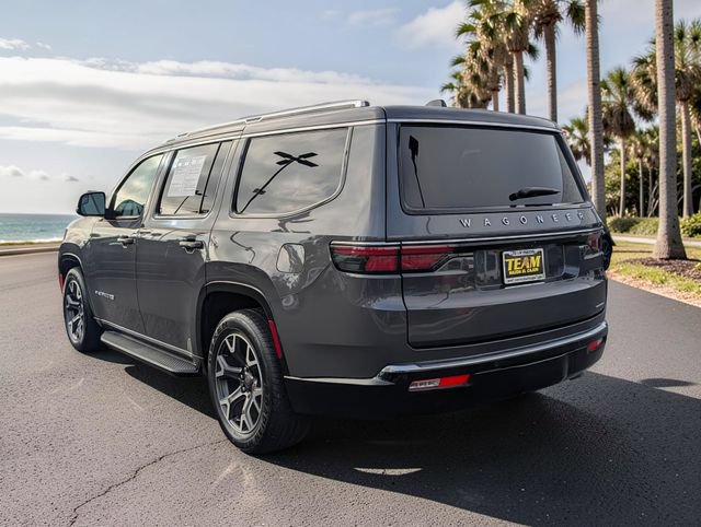 Used 2024 Jeep Wagoneer Series III AWD/4WD image 7
