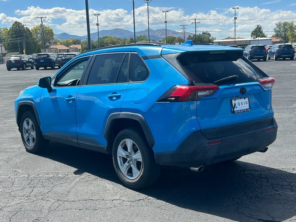Used 2021 Toyota RAV4 XLE AWD/4WD image 6