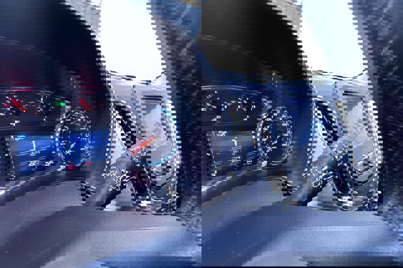 Used 2023 Chevrolet Equinox LT image 19