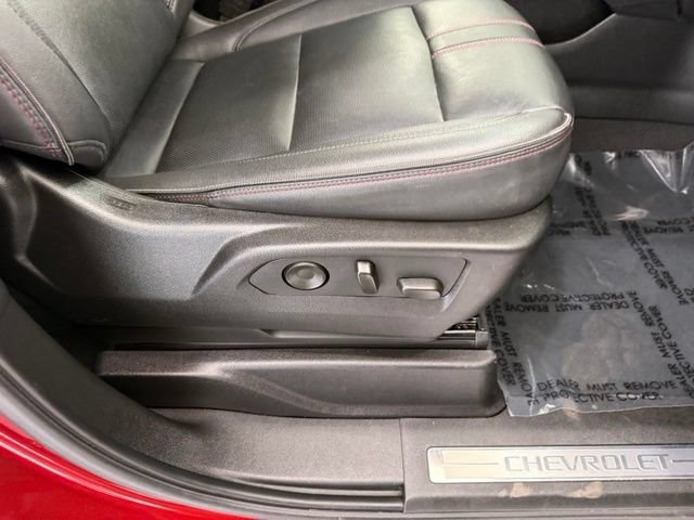 Used 2024 Chevrolet Suburban RST w/ Luxury Package AWD/4WD image 25