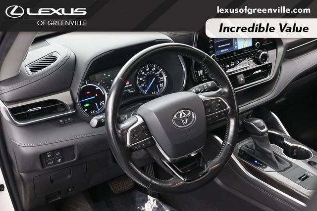 Used 2021 Toyota Highlander Limited FWD image 24